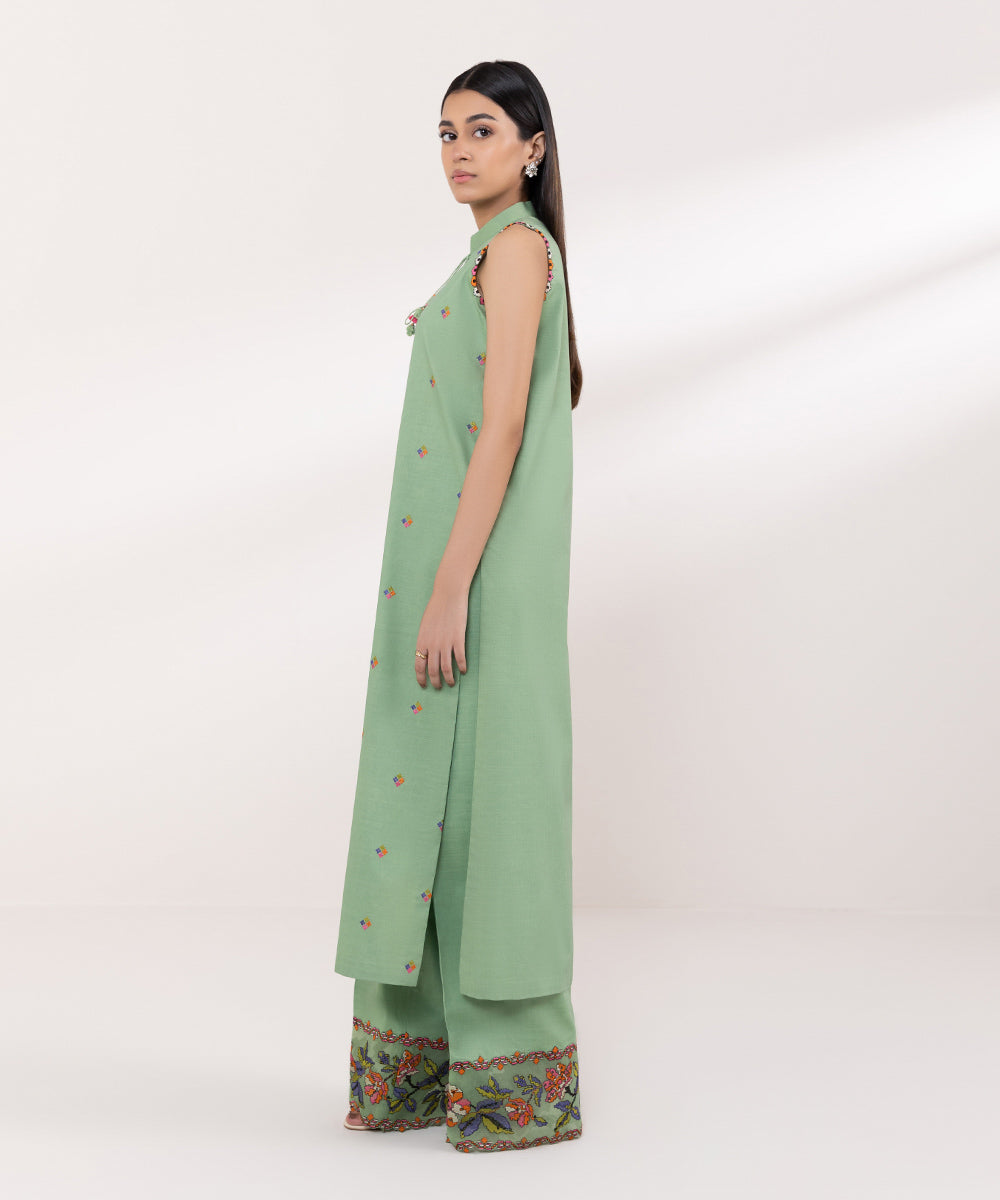 Women's Unstitched Slub Cambric Embroidered Green 2 Piece Suit