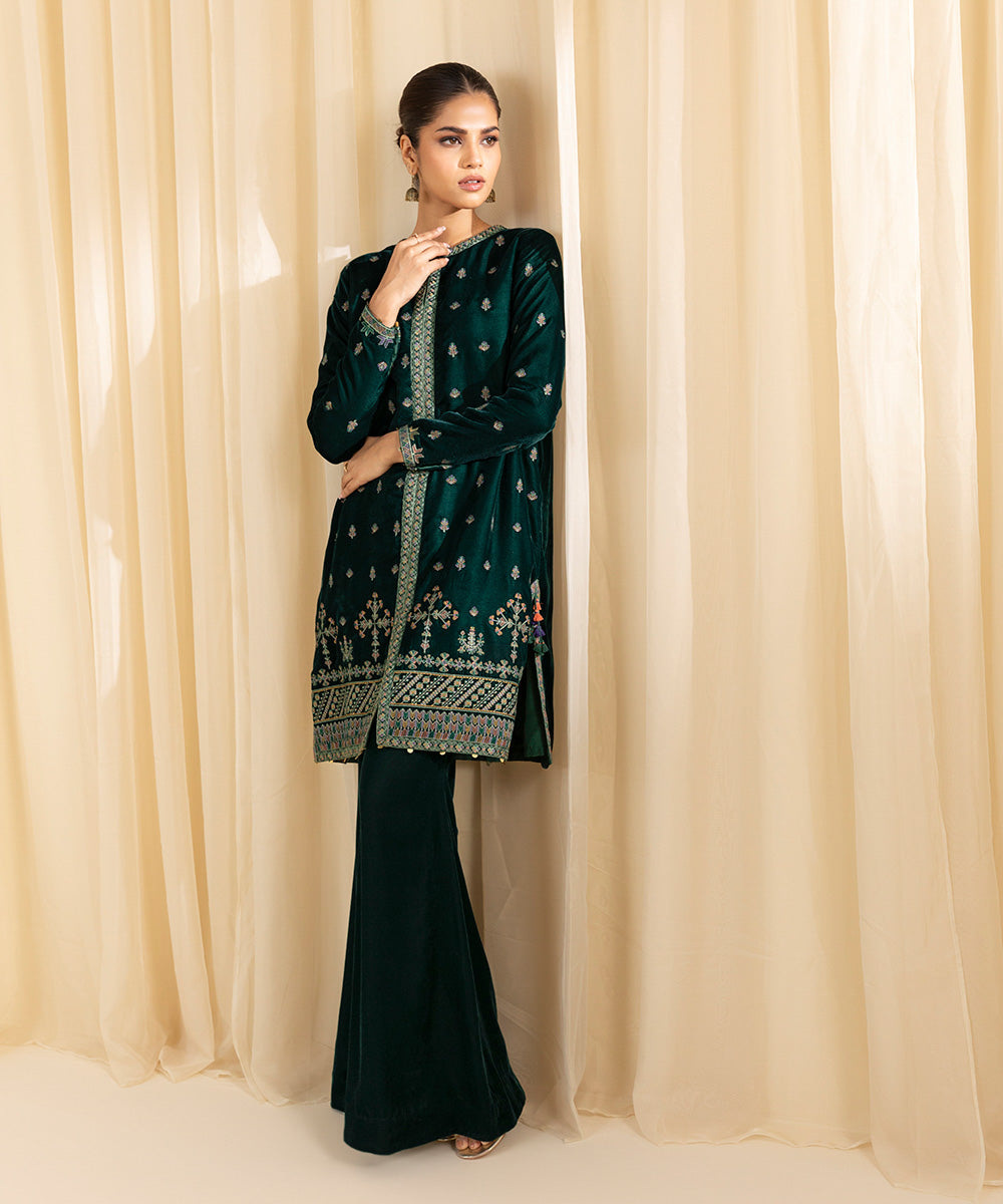 Women's Unstitched Embroidered Velvet Green 2 Piece Suit