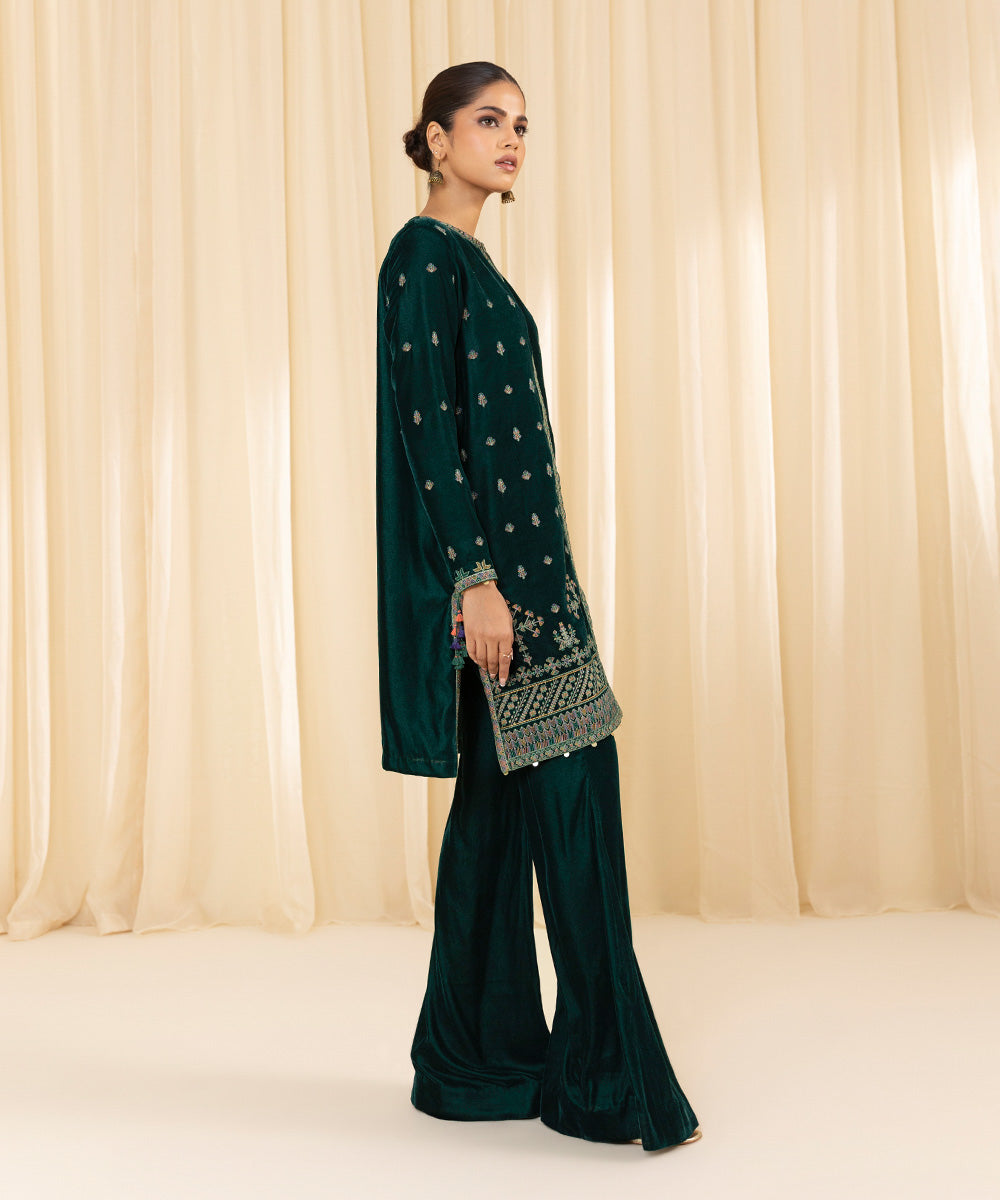 Women's Unstitched Embroidered Velvet Green 2 Piece Suit