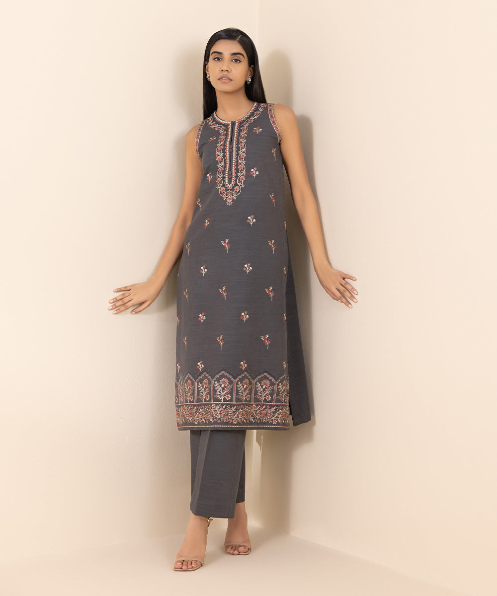 Women's Unstitched Khaddar Grey Embroidered 2 Piece Suit