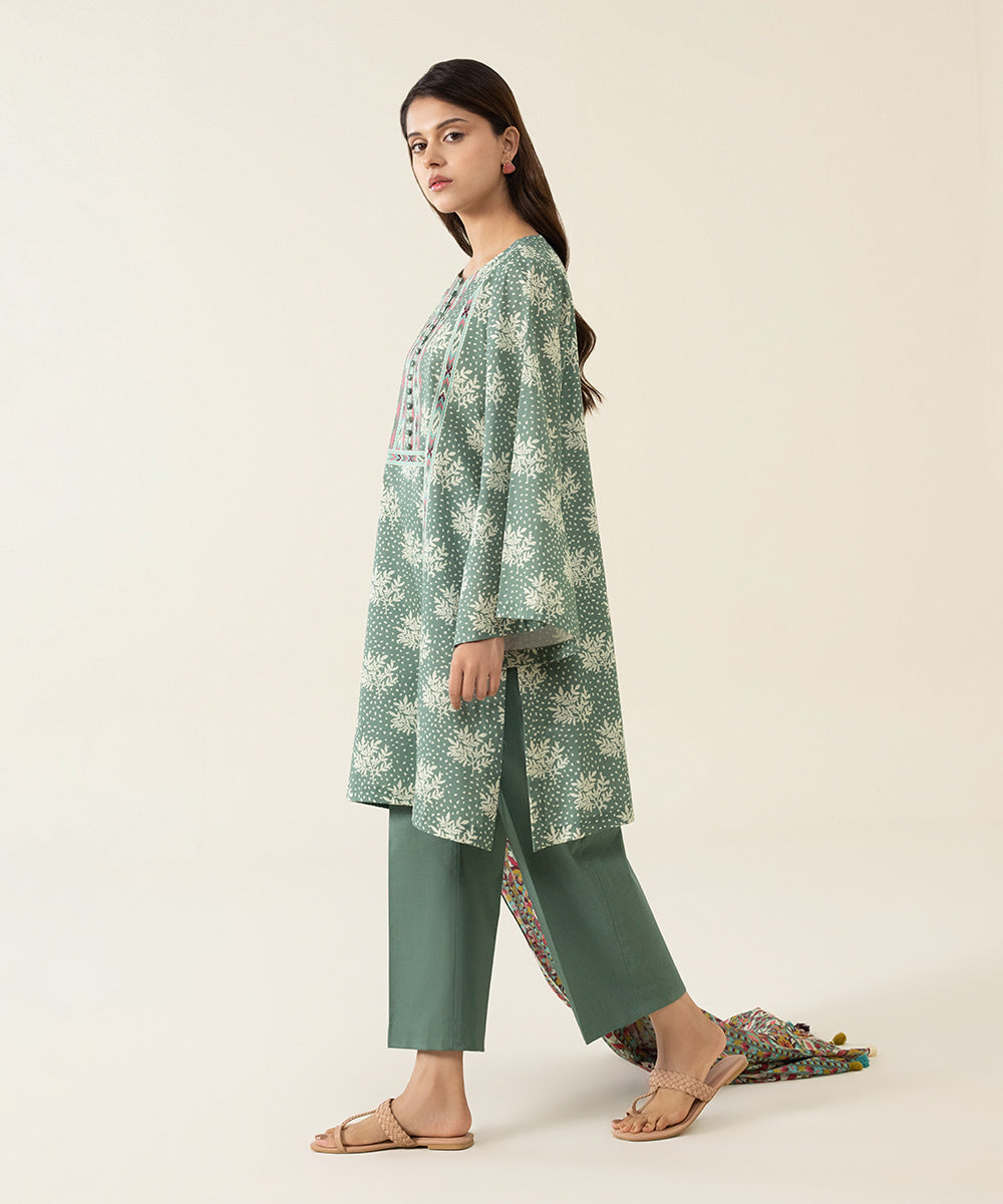 Unstitched Women's Printed Lawn Greyish Green 3 Piece Suit