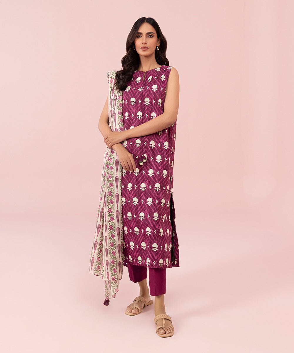 Women's Unstitched Printed Cambric Magenta 3 Piece Suit