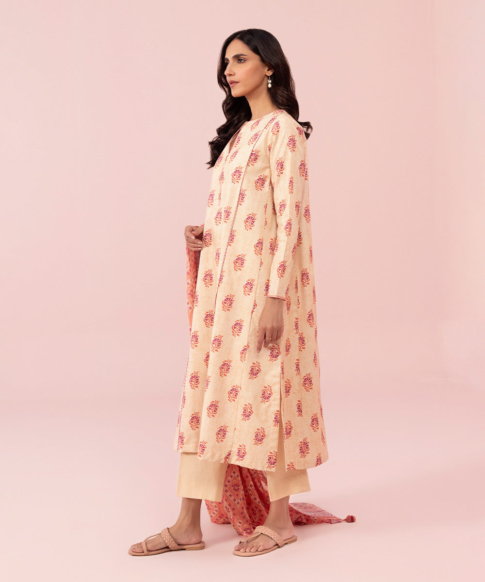 Women's Unstitched Printed Cambric Tea Pink 3 Piece Suit