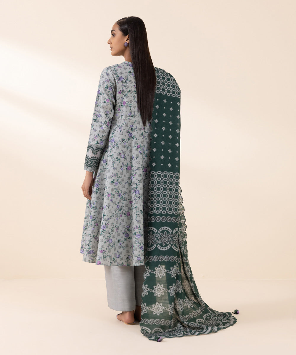 Women's Unstitched Khaddar Grey Printed 3 Piece Suit