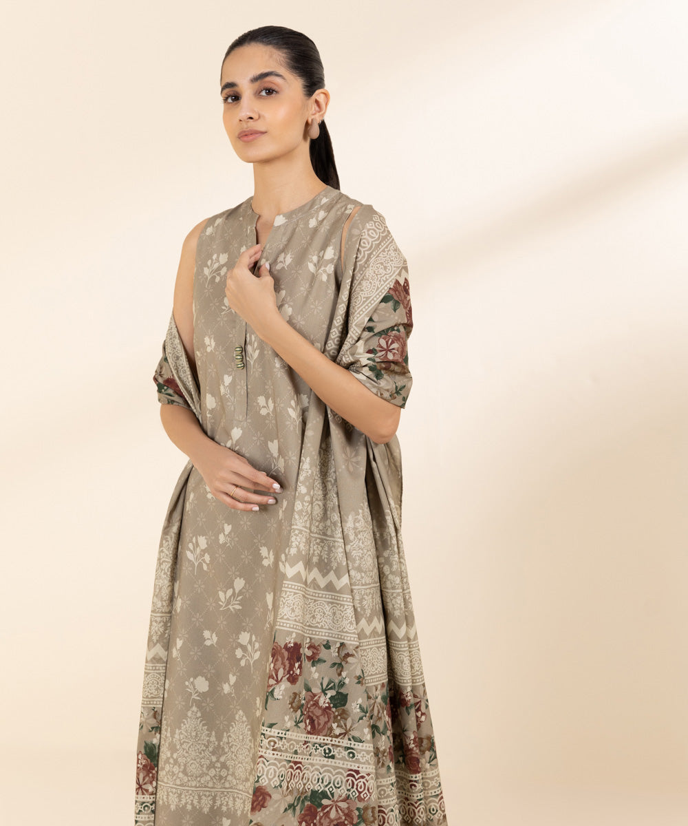 Women's Unstitched Cotton Viscose Beige Printed 3 Piece Suit