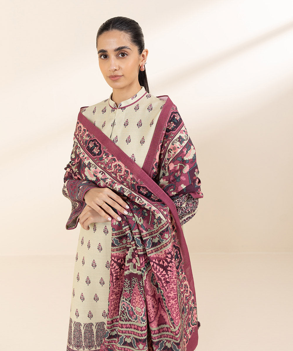 Women's Unstitched Khaddar Multi Printed 3 Piece Suit