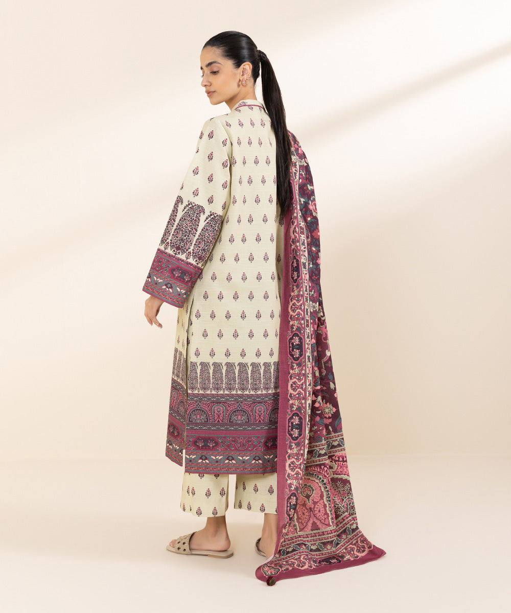 Women's Unstitched Khaddar Multi Printed 3 Piece Suit