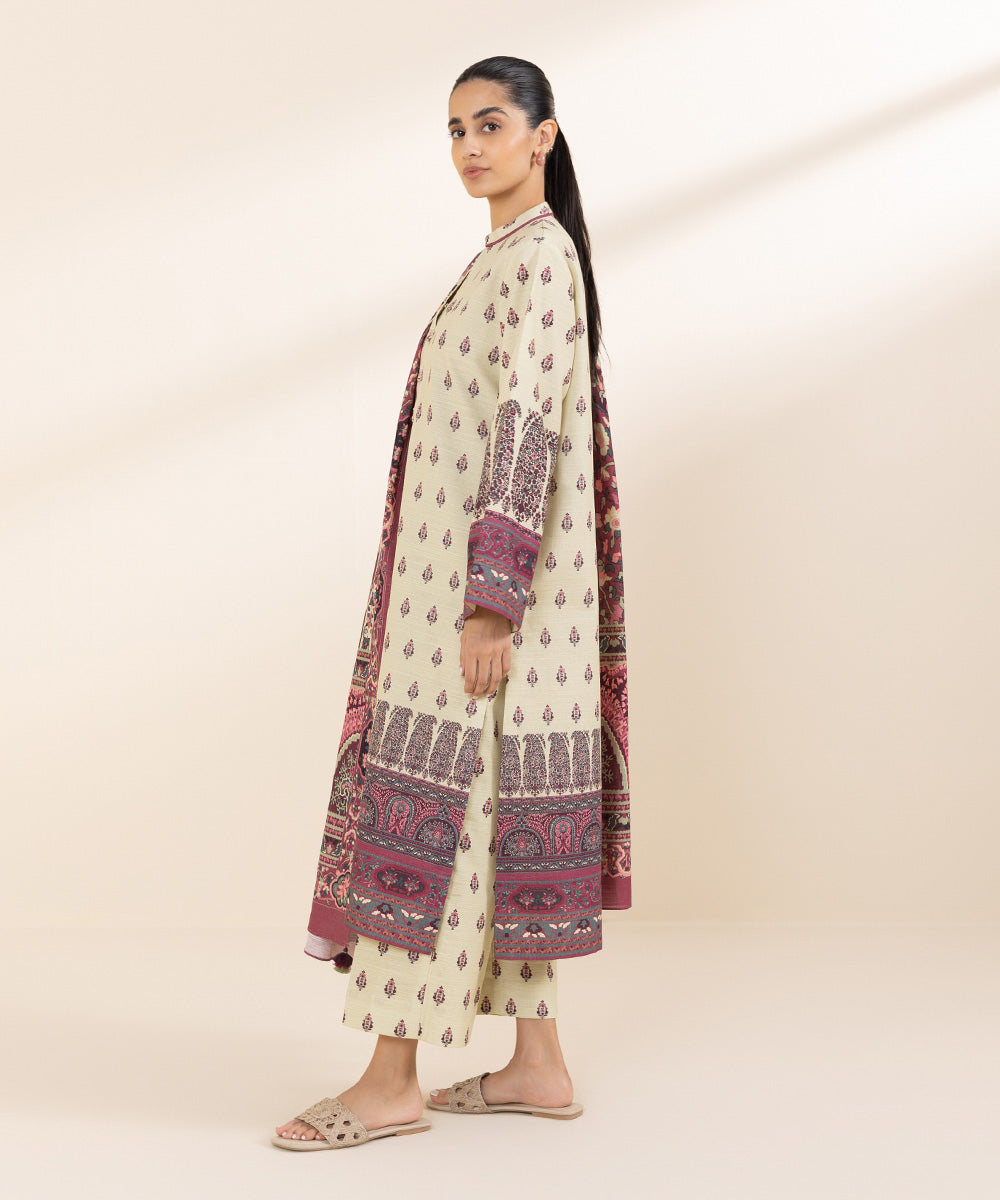 Women's Unstitched Khaddar Multi Printed 3 Piece Suit