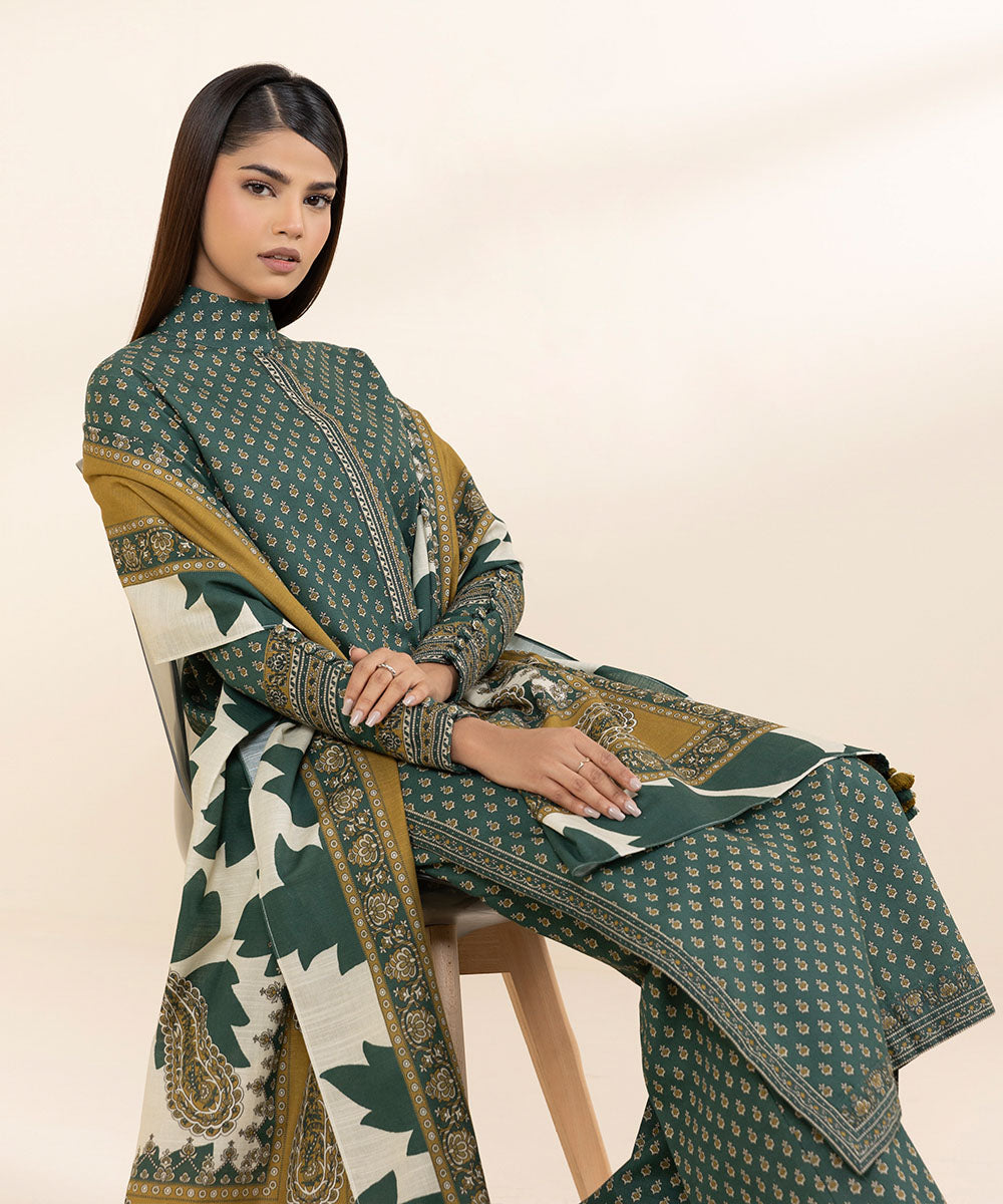 Women's Unstitched Khaddar Green Printed 3 Piece Suit