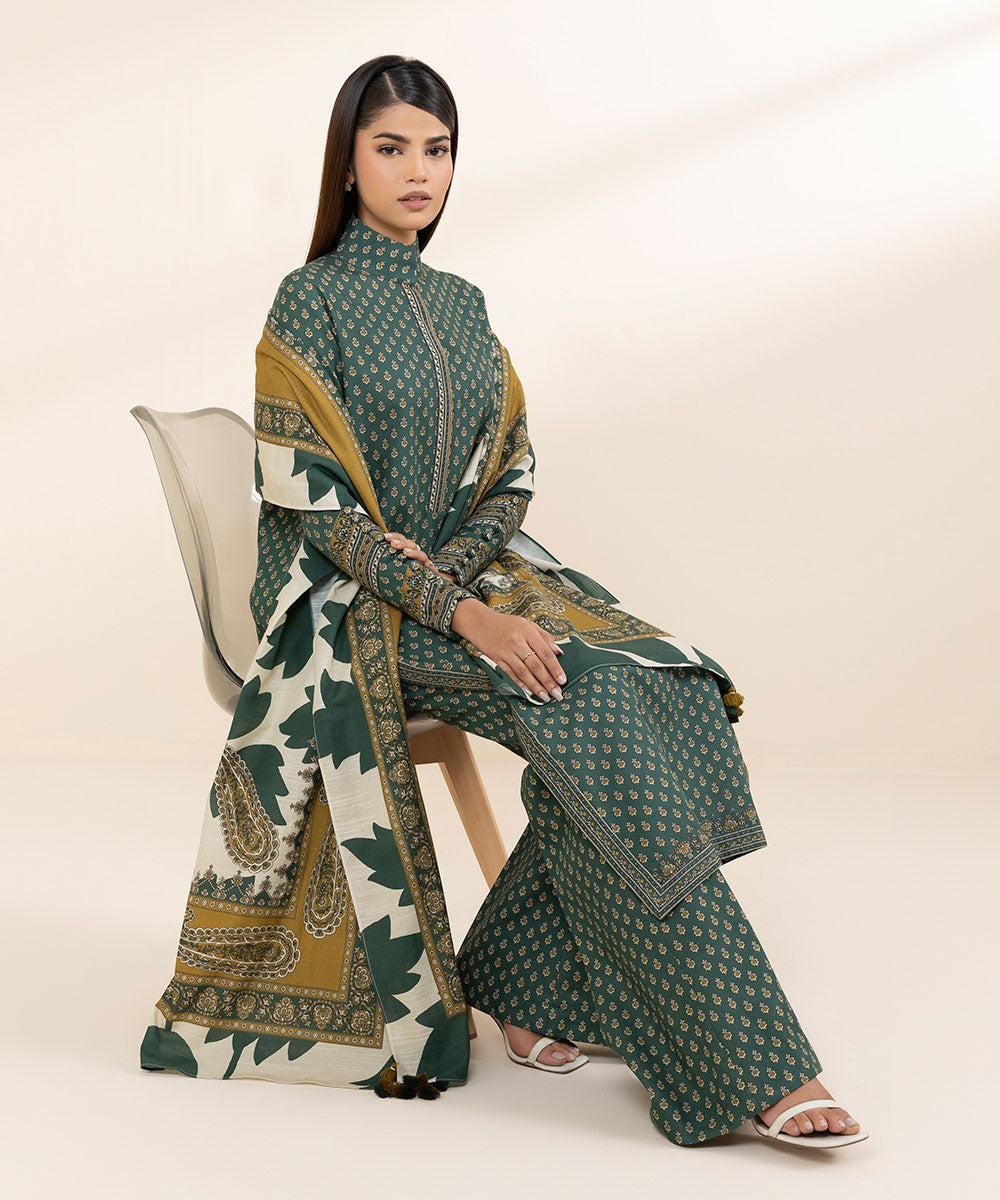 Women's Unstitched Khaddar Green Printed 3 Piece Suit