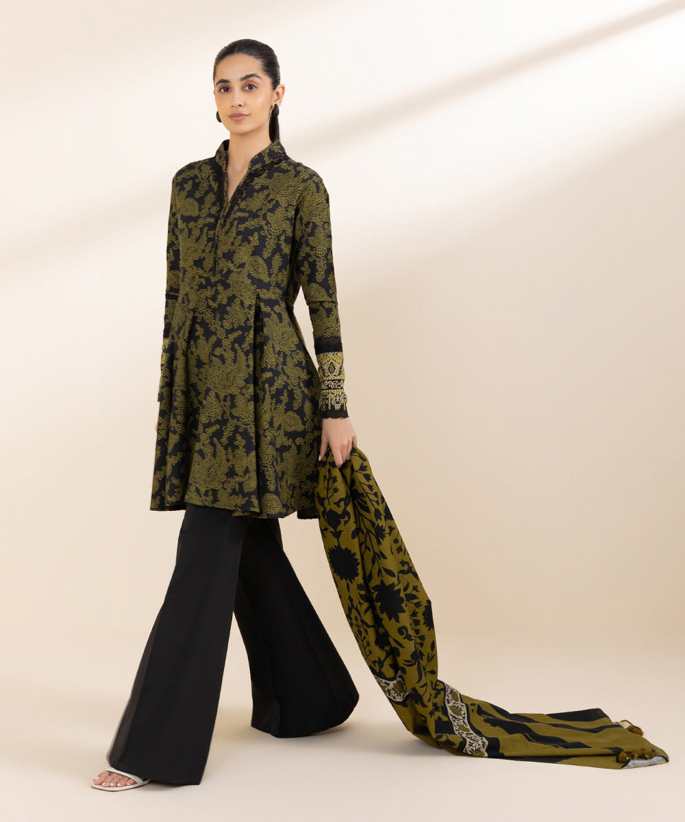 Women's Unstitched Khaddar Green Printed 3 Piece Suit