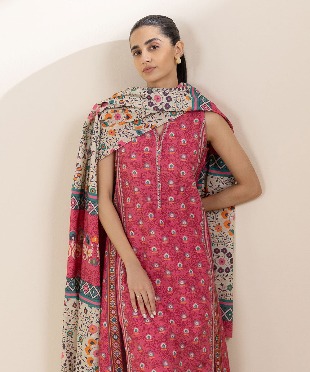 Women's Unstitched Khaddar Pink Printed 3 Piece Suit