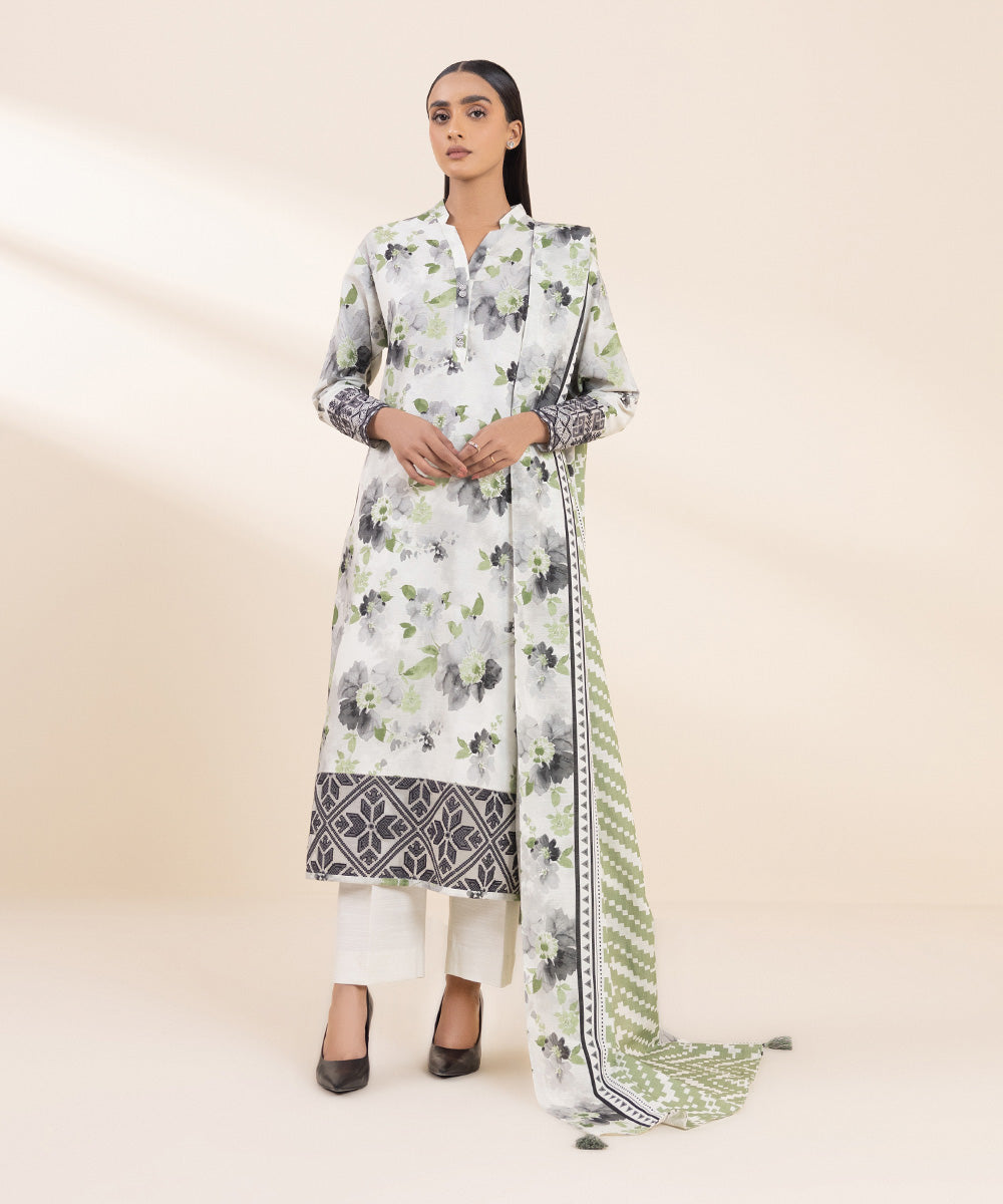 Women's Unstitched Embroidered Gray & Ivory Khaddar Three Piece Suit