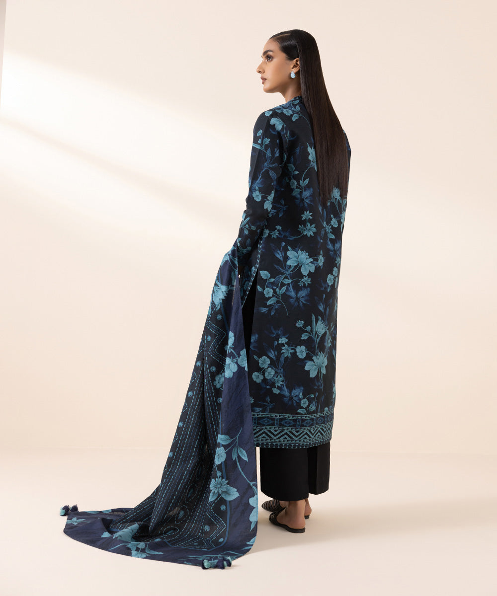 Women's Unstitched Khaddar Blue Printed 3 Piece Suit