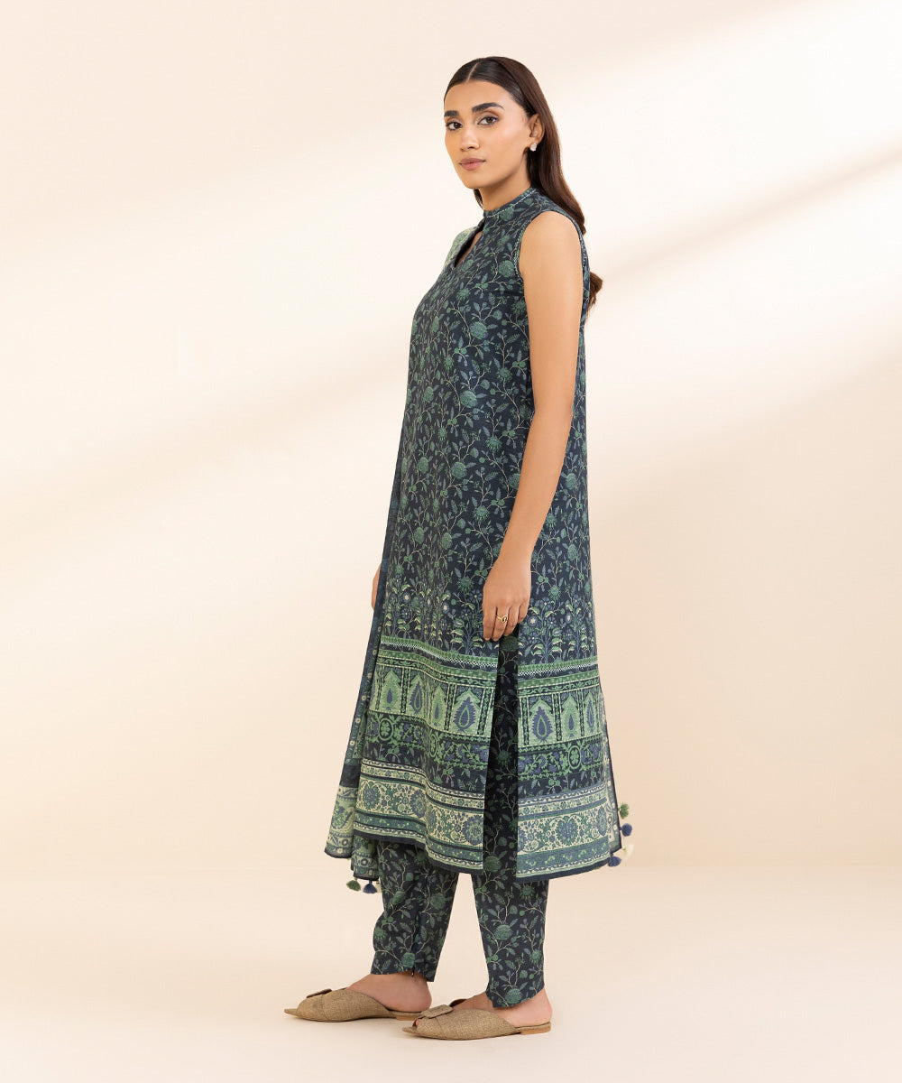 Women's Unstitched Khaddar Printed Blue 3 Piece Suit