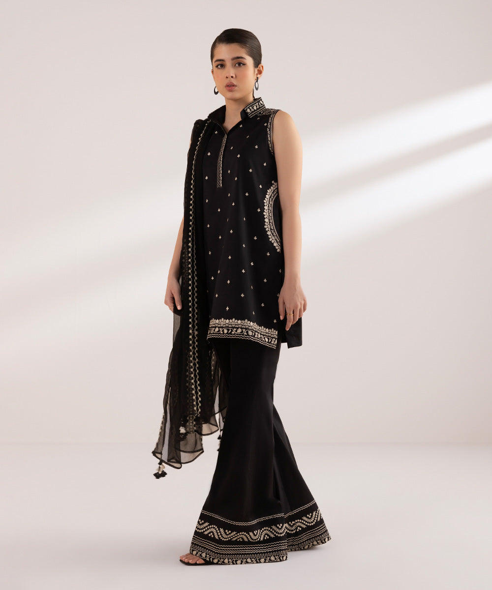 Women's Unstitched Lawn Black Embroidered 3 Piece Suit