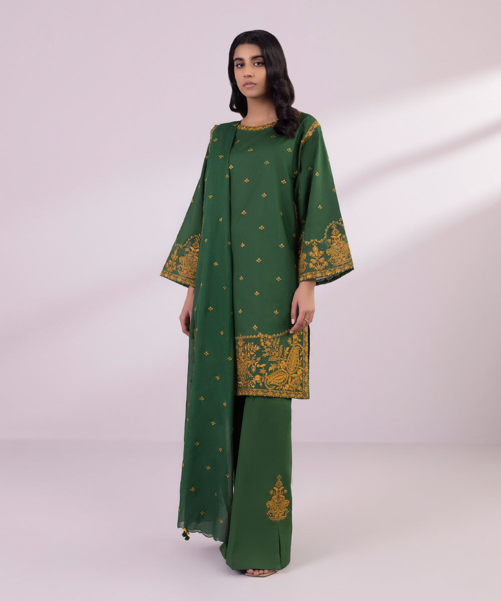 Women's Unstitched Lawn Embroidered Cadmium Green 3 Piece Suit