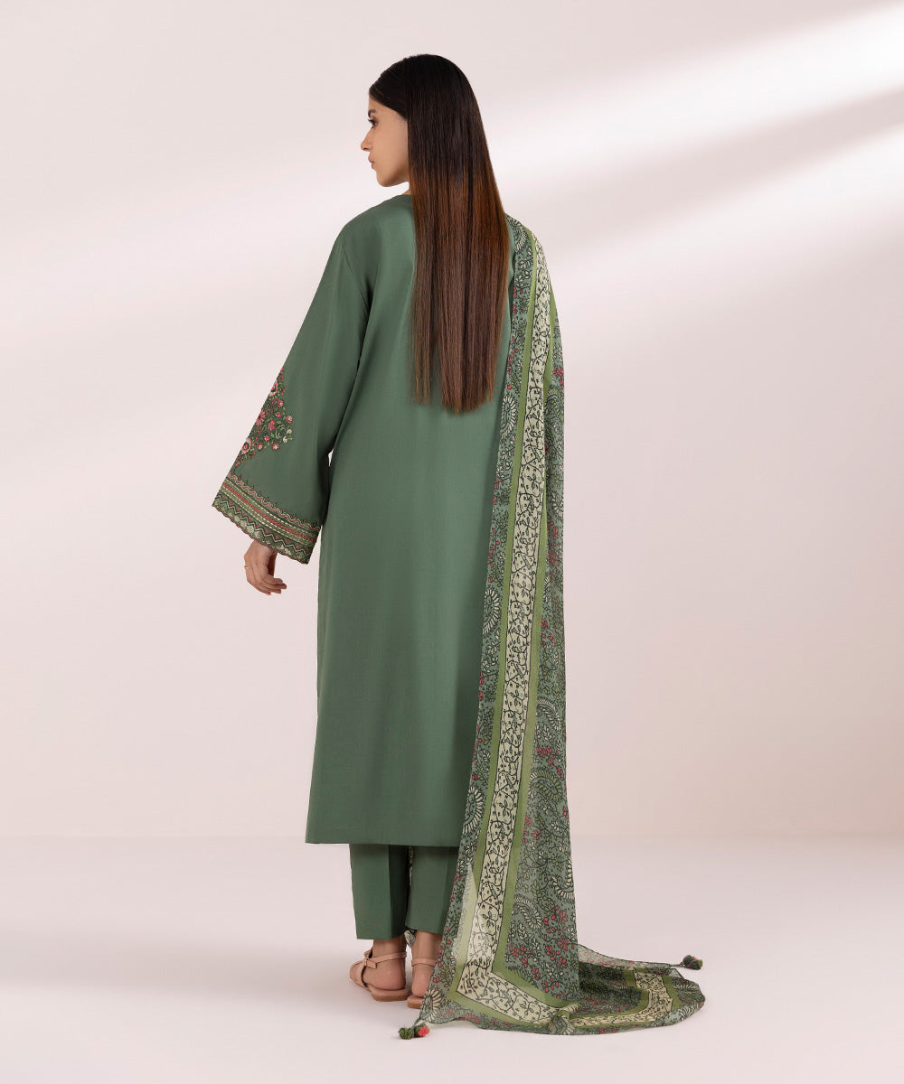 Women's Unstitched Lawn Green Embroidered 3 Piece Suit