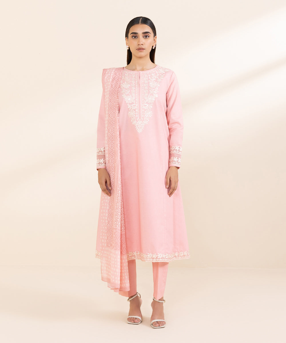 Women's Unstitched Lawn Pink Embroidered 2 Piece Suit