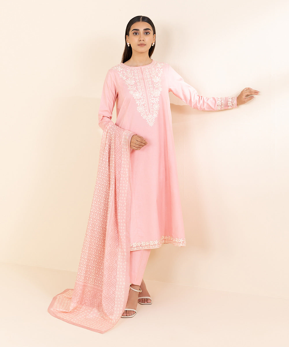 Women's Unstitched Lawn Pink Embroidered 2 Piece Suit