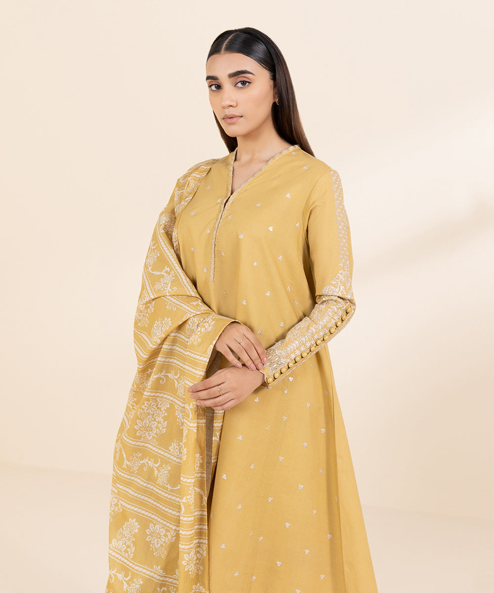 Women's Unstitched Lawn Yellow Embroidered 2 Piece Suit