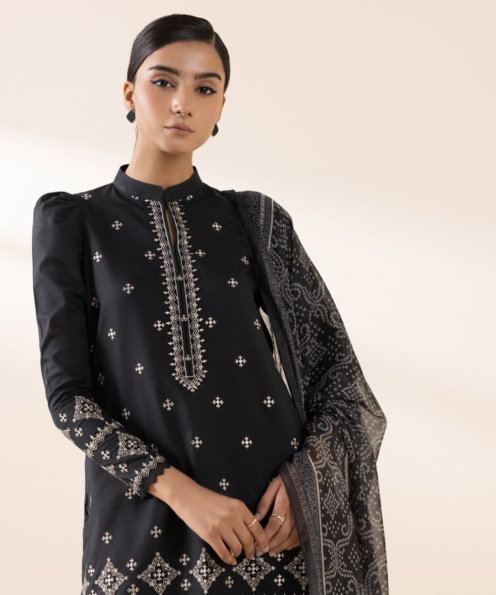 Women's Unstitched Cambric Black Embroidered 2 Piece Suit