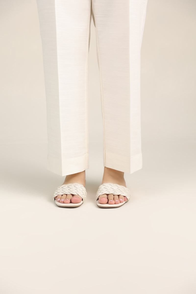 Women's Pret Cambric Off White Solid Straight Pants