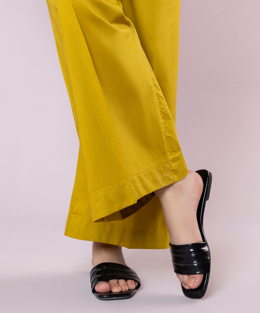 Women's Pret Cotton Viscose Dyed Yellow Culottes