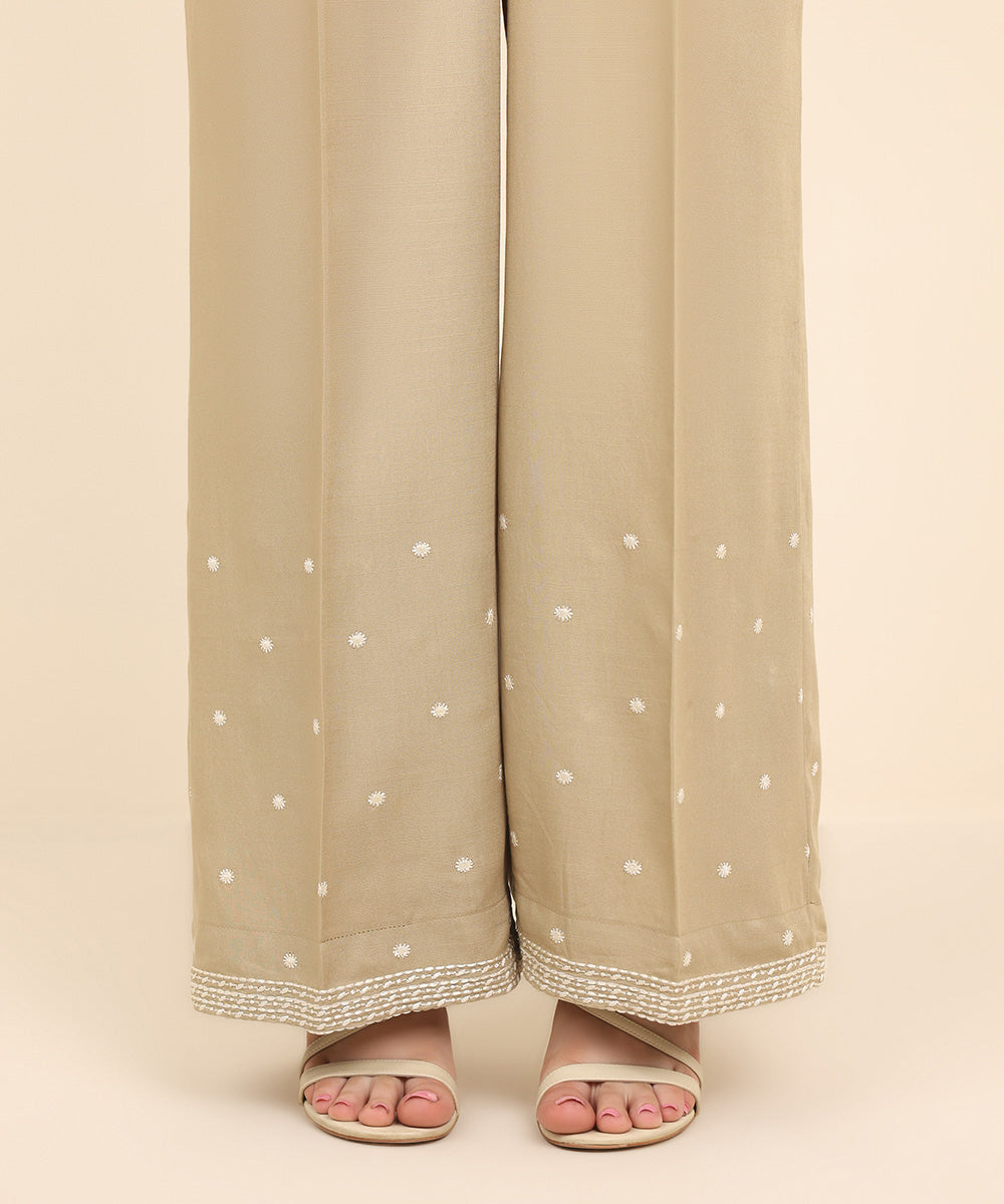 Women's Pret Dull Raw Silk Beige Embroidered Culottes