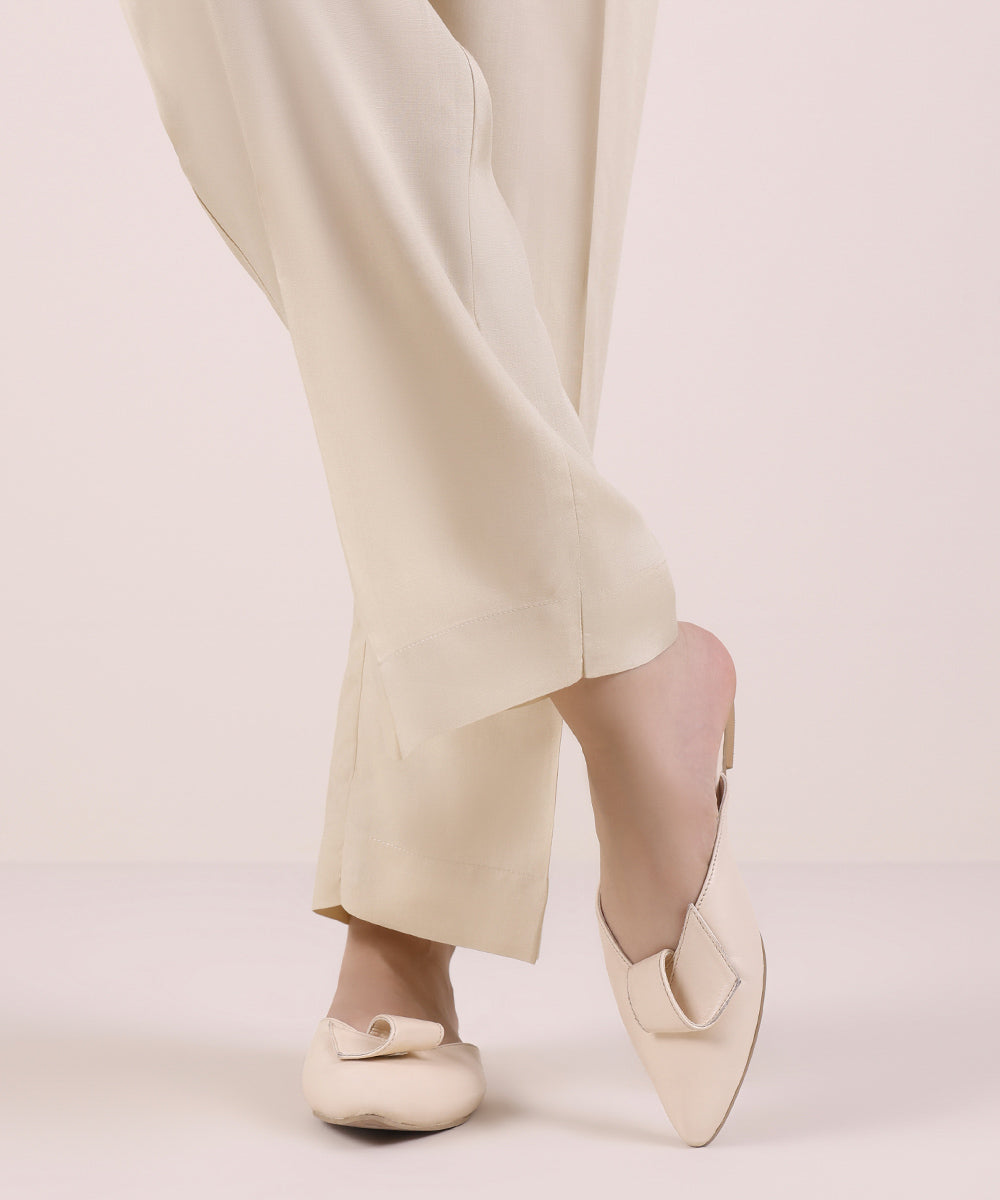 Women's Pret Linen Solid Beige Straight Pants