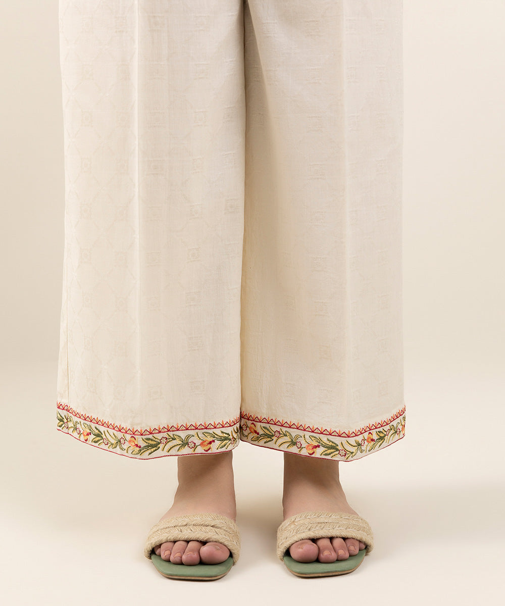 Women's Pret Cotton Jacquard Off White Solid Embroidered Culottes