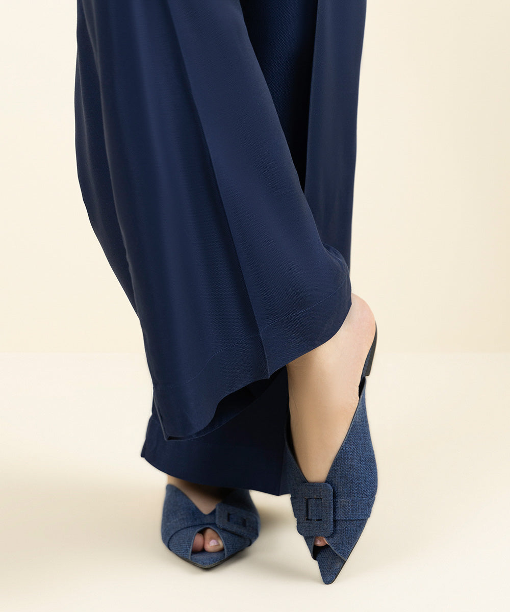 Women's Pret Bedford Solid Blue Culottes