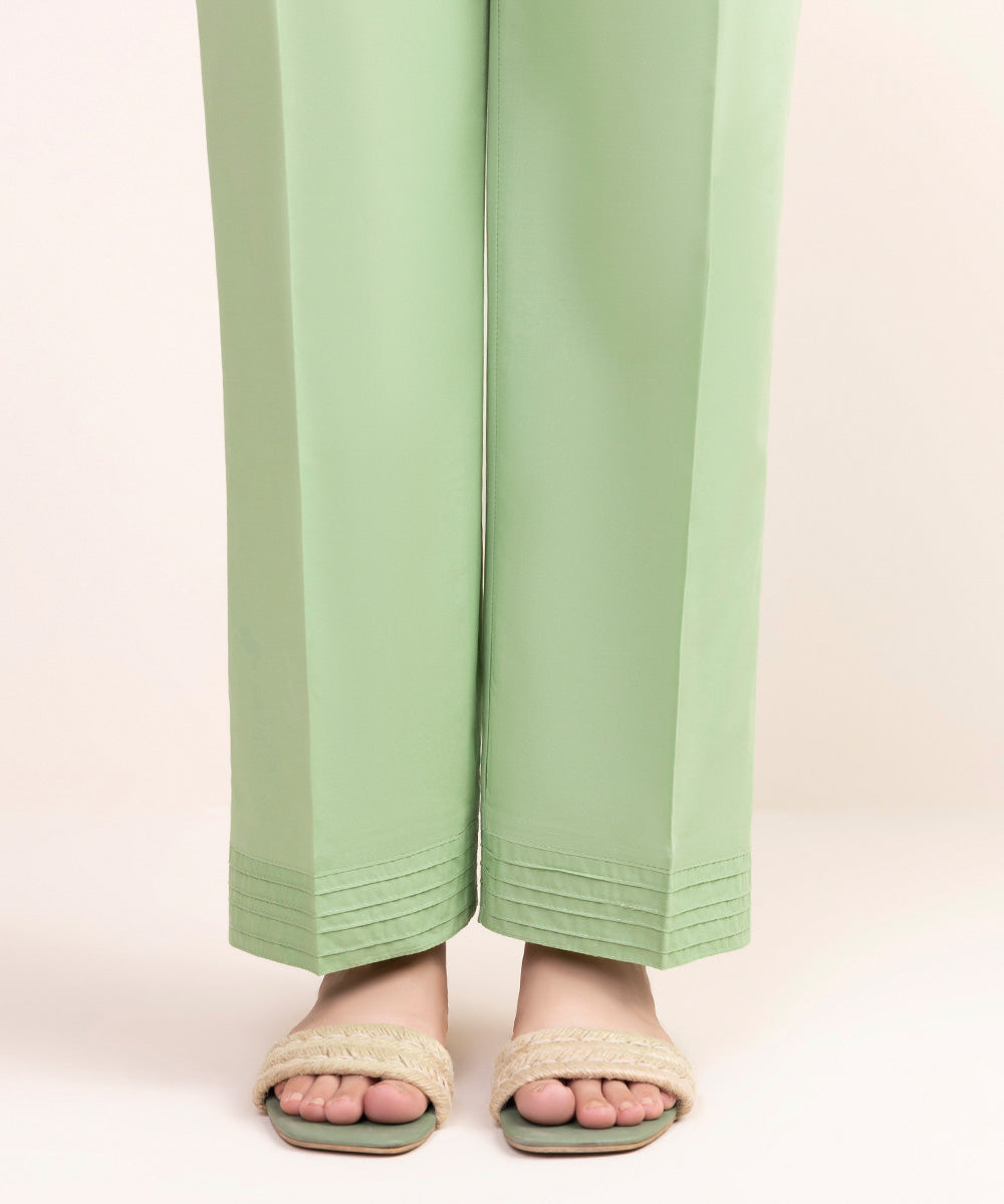 Women's Pret Cambric Green Solid Straight Pants