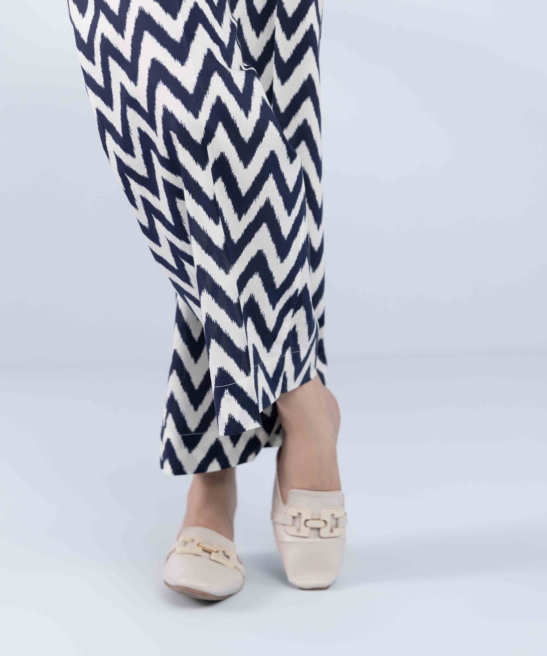 Women's Pret Cotton Viscose Printed White Culottes