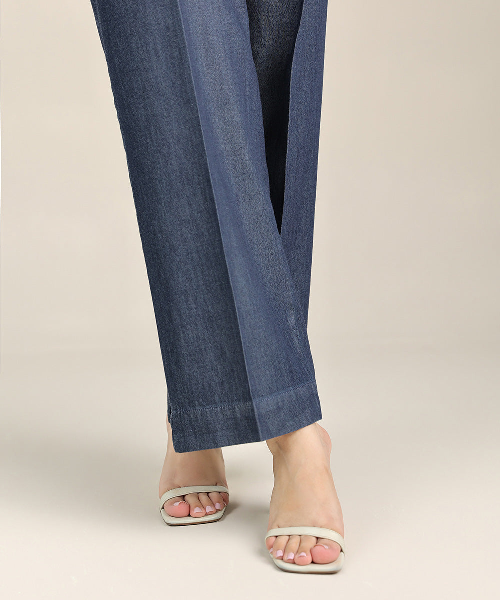 Women's Pret Denim Blue Solid Straight Pants