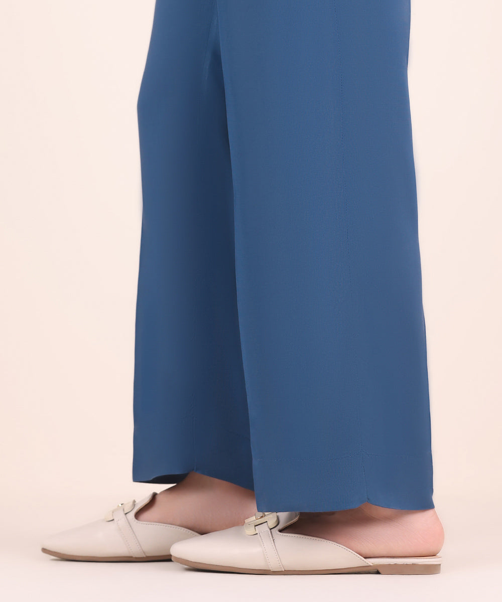 Women's Pret Linen Blue Solid Straight Pants