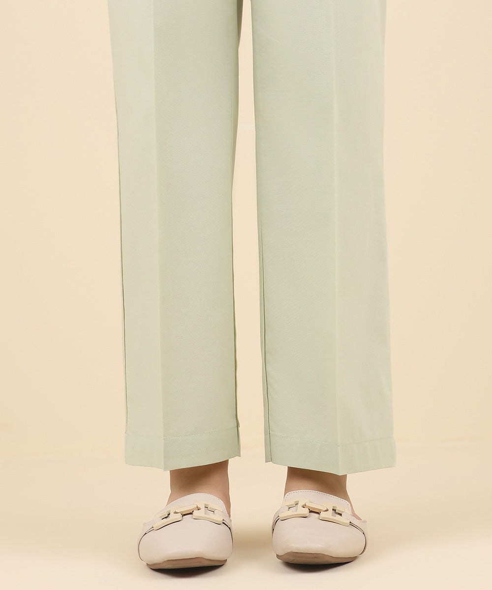 Women's Pret Cambric Beige Solid Straight Pants