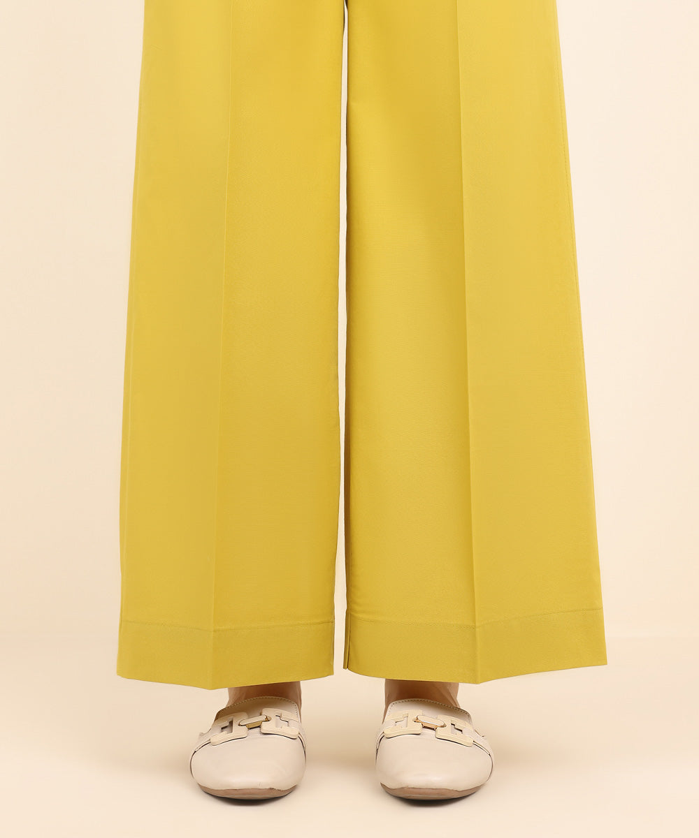 Women's Pret Cambric Yellow Solid Culottes