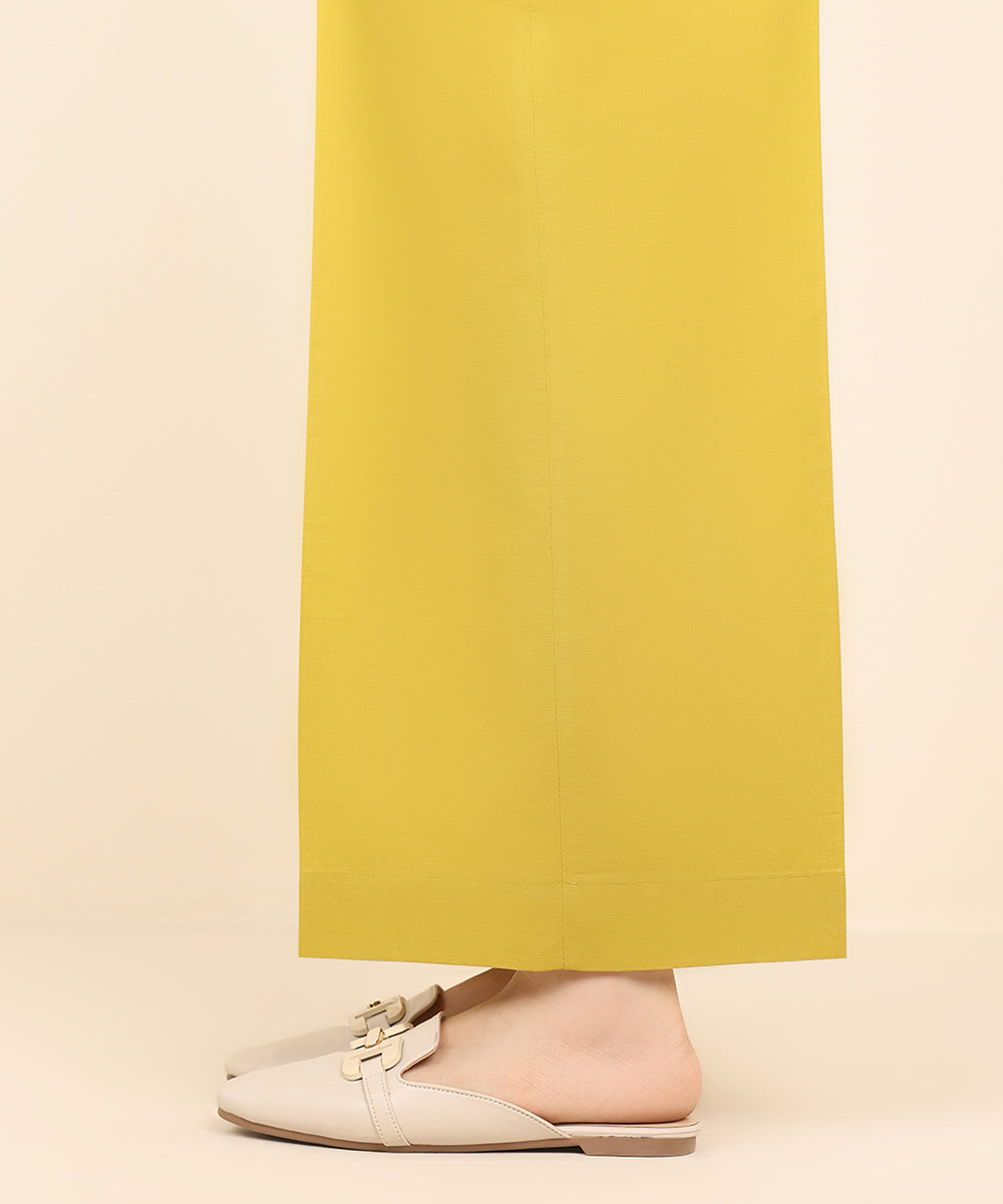 Women's Pret Cambric Yellow Solid Culottes