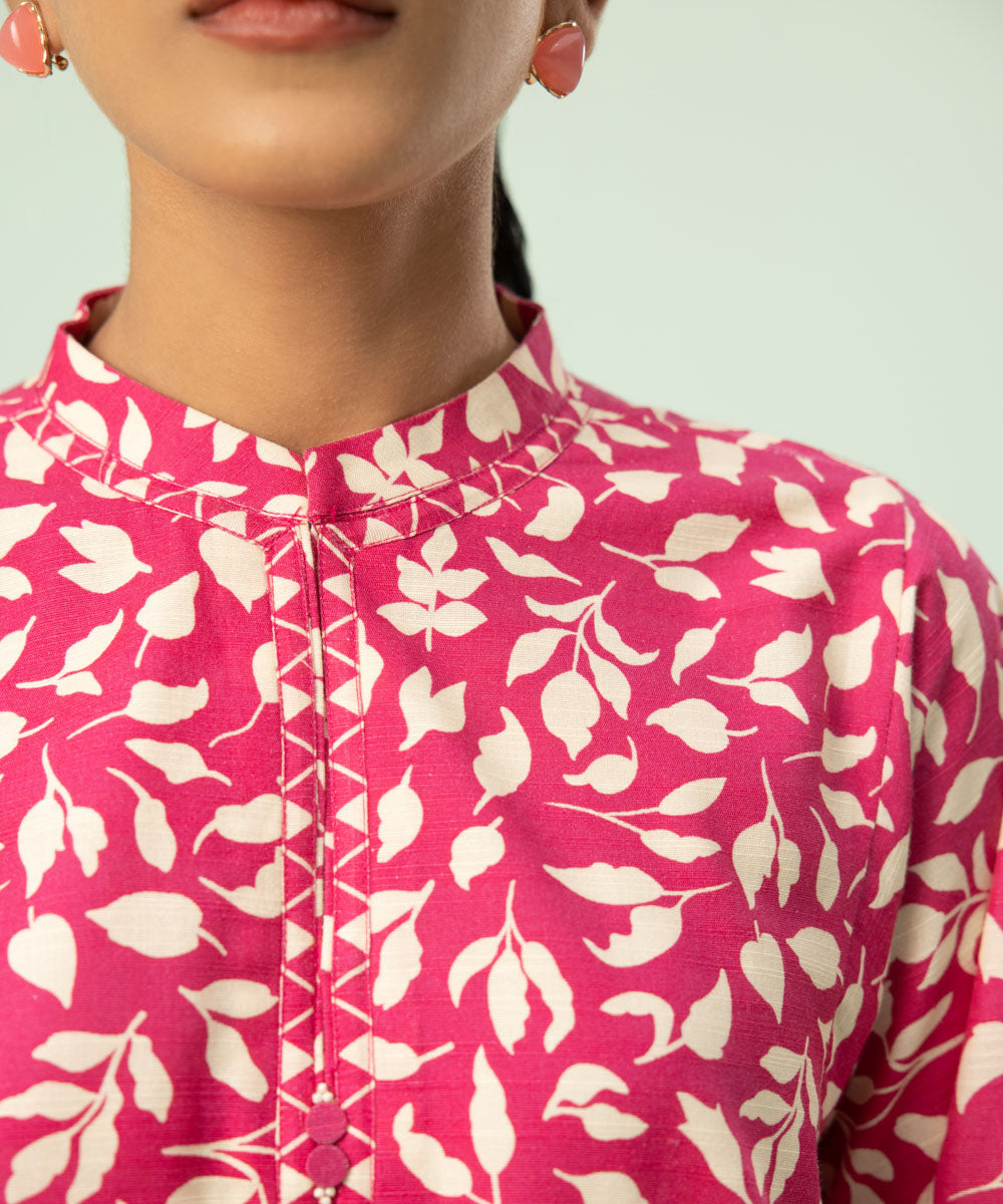 Women's Winter Unstitched Light Khaddar Pink 3 Piece Suit