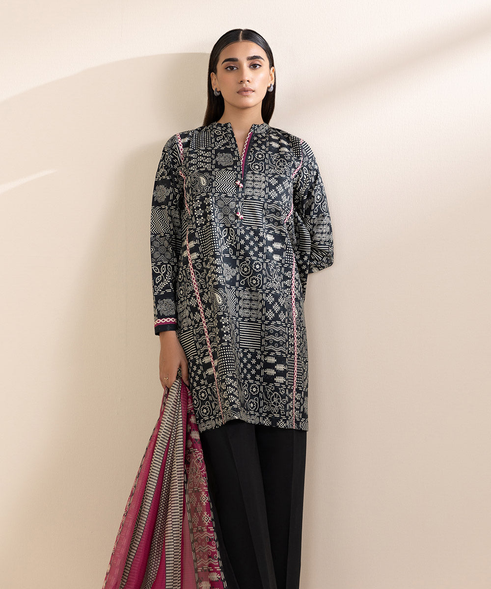 Women's Unstitched Lawn Black Printed 3 Piece Suit