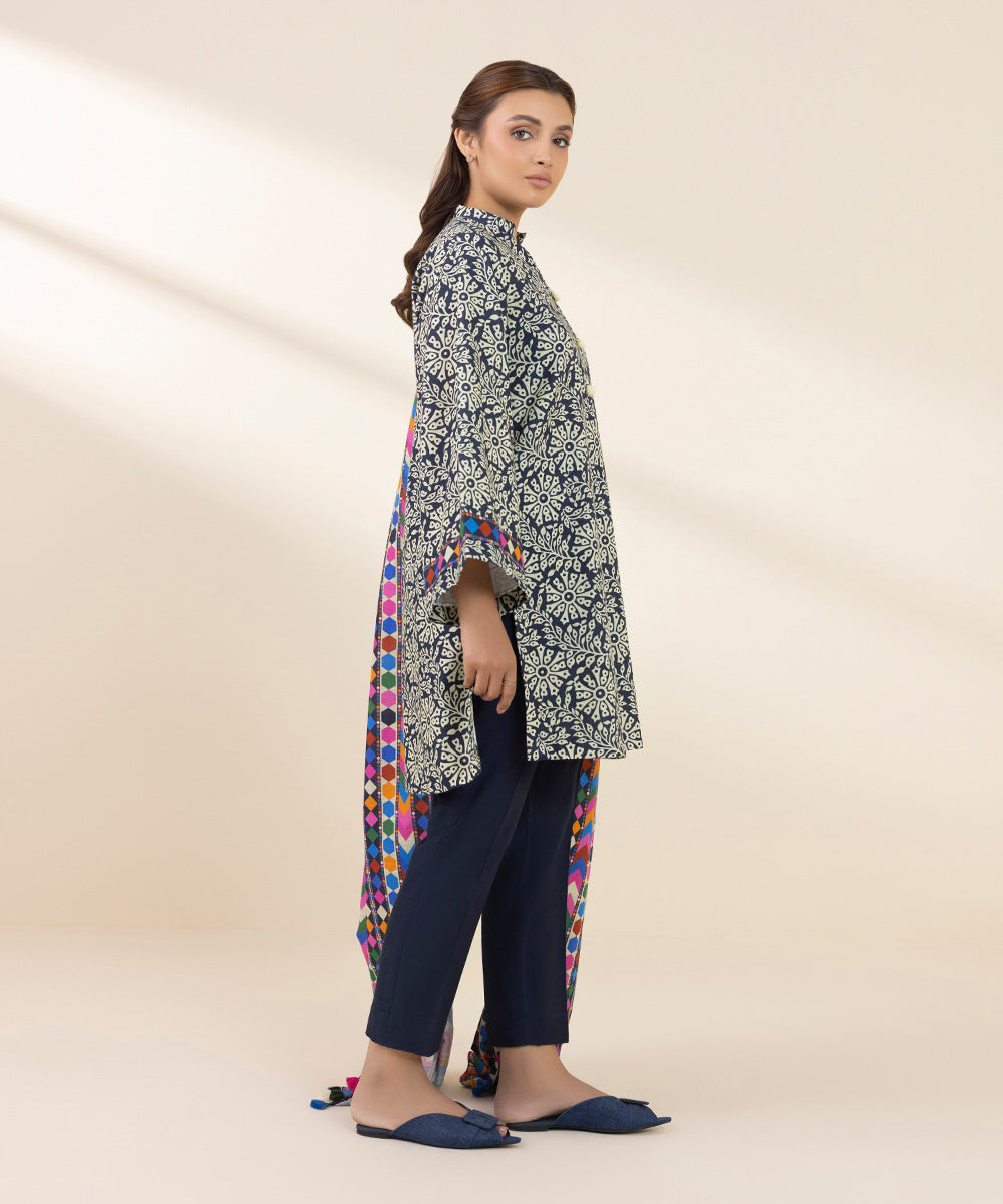 Women's Unstitched Khaddar Printed Multi 3 Piece Suit