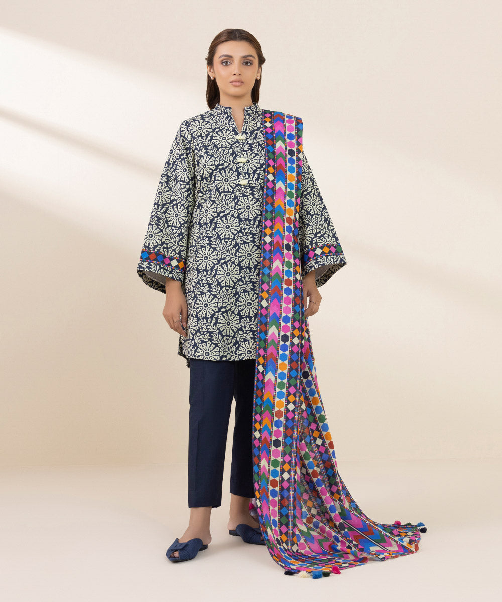 Women's Unstitched Khaddar Printed Multi 3 Piece Suit