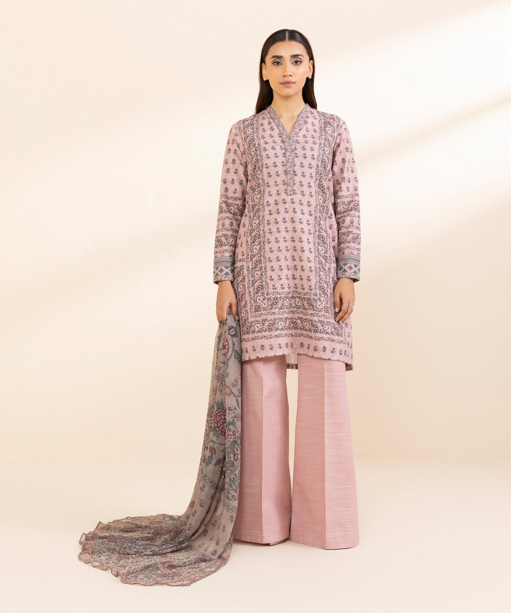 Women's Unstitched Khaddar Printed Pink 3 Piece Suit