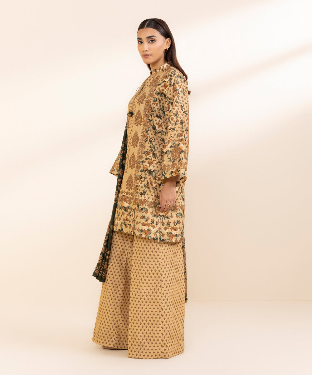 Women's Unstitched Khaddar Printed Multi 3 Piece Suit