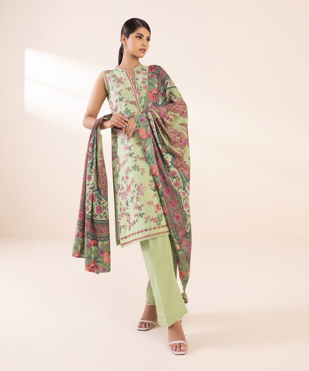 Women's Unstitched Linen Green Embroidered 3 Piece Suit