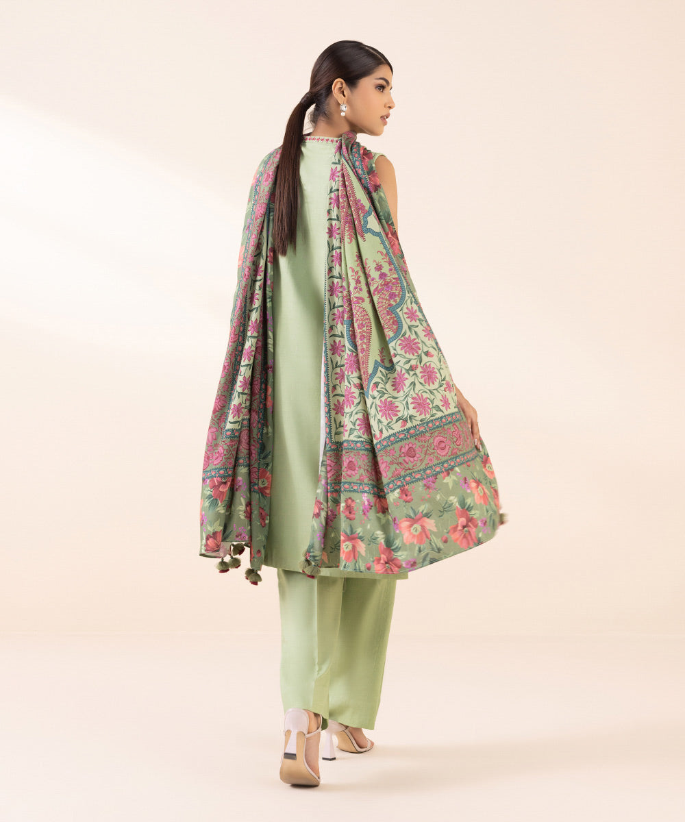 Women's Unstitched Linen Green Embroidered 3 Piece Suit