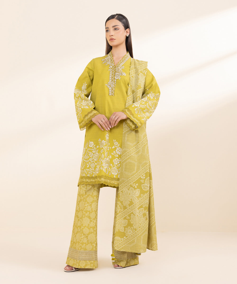 Women's Unstitched Light Khaddar Yellow Embroidered 3 Piece Suit