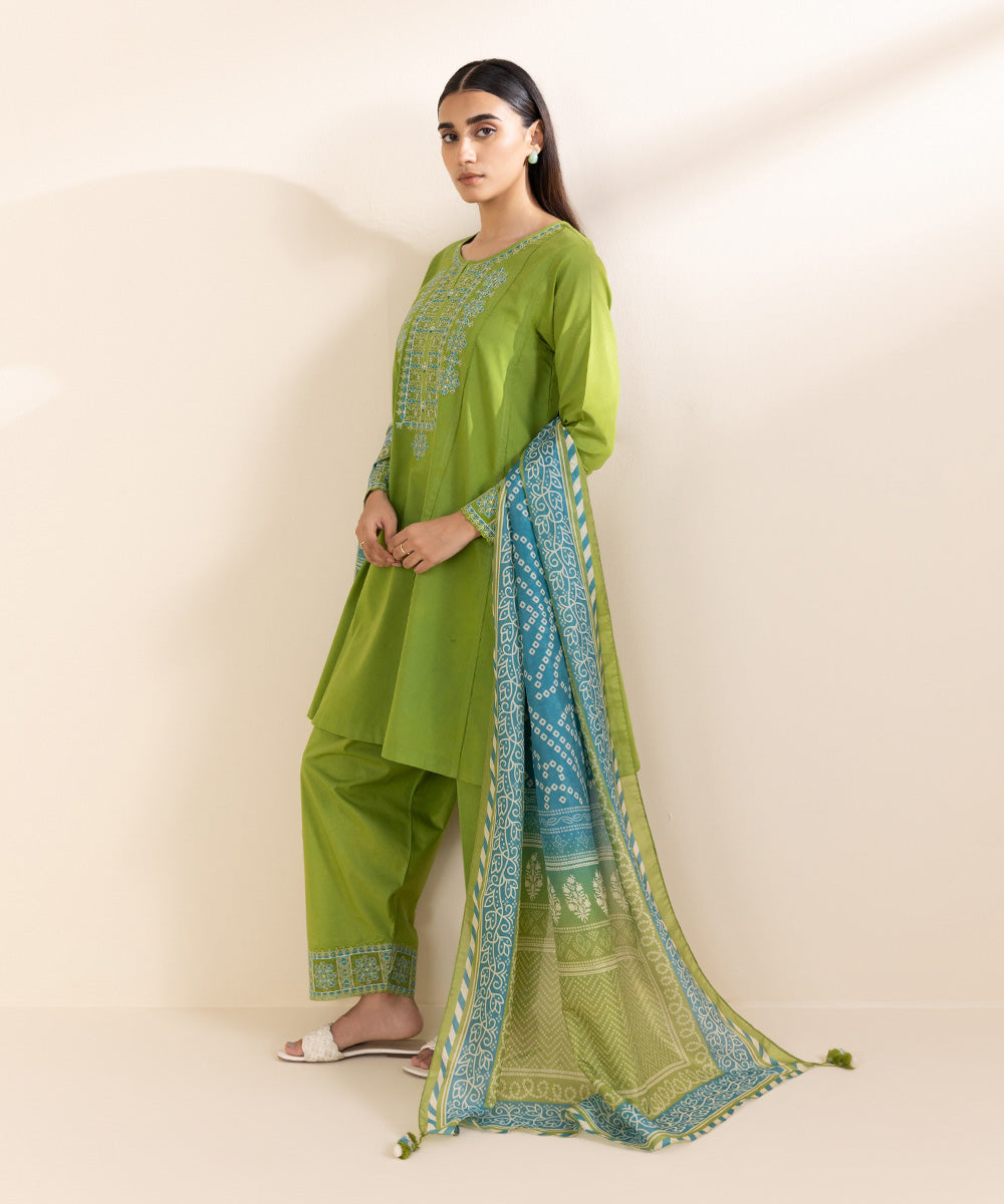 Women's Unstitched Lawn Green Embroidered 3 Piece Suit