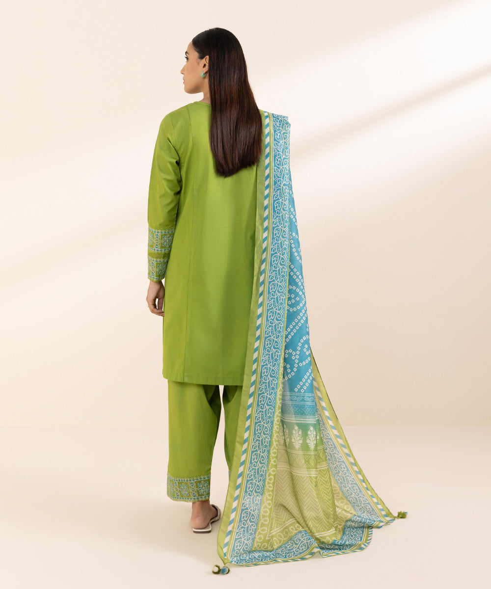 Women's Unstitched Lawn Green Embroidered 3 Piece Suit